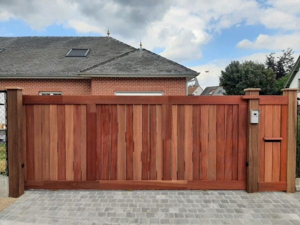 Luxe schuifpoort verticaal - Padoek - op rail - Afbeelding 6