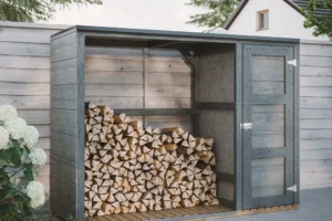 houtopslag of houthok m981